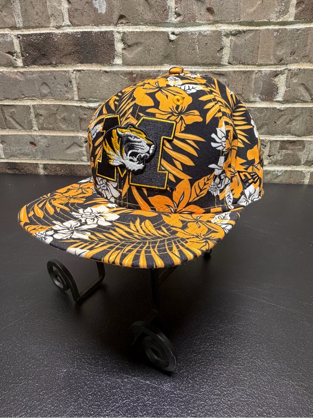 Mizzou Missouri Tigers Snap Back Cap Hat Floral Hawaiian Print 9Fifty